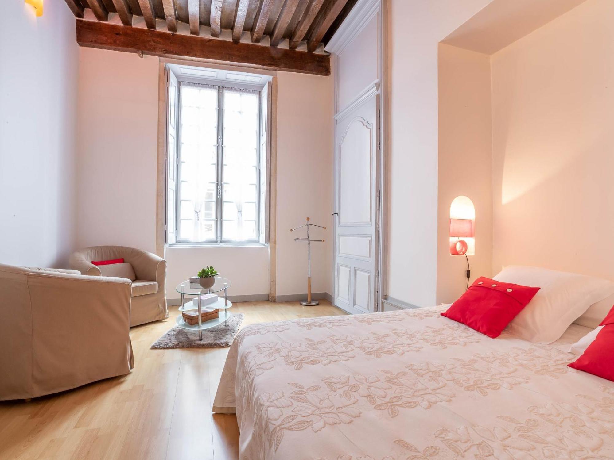 Residence Beaune Sweet Home, 4 Appartements D'Exception Avec Parking Inclus Habitación foto