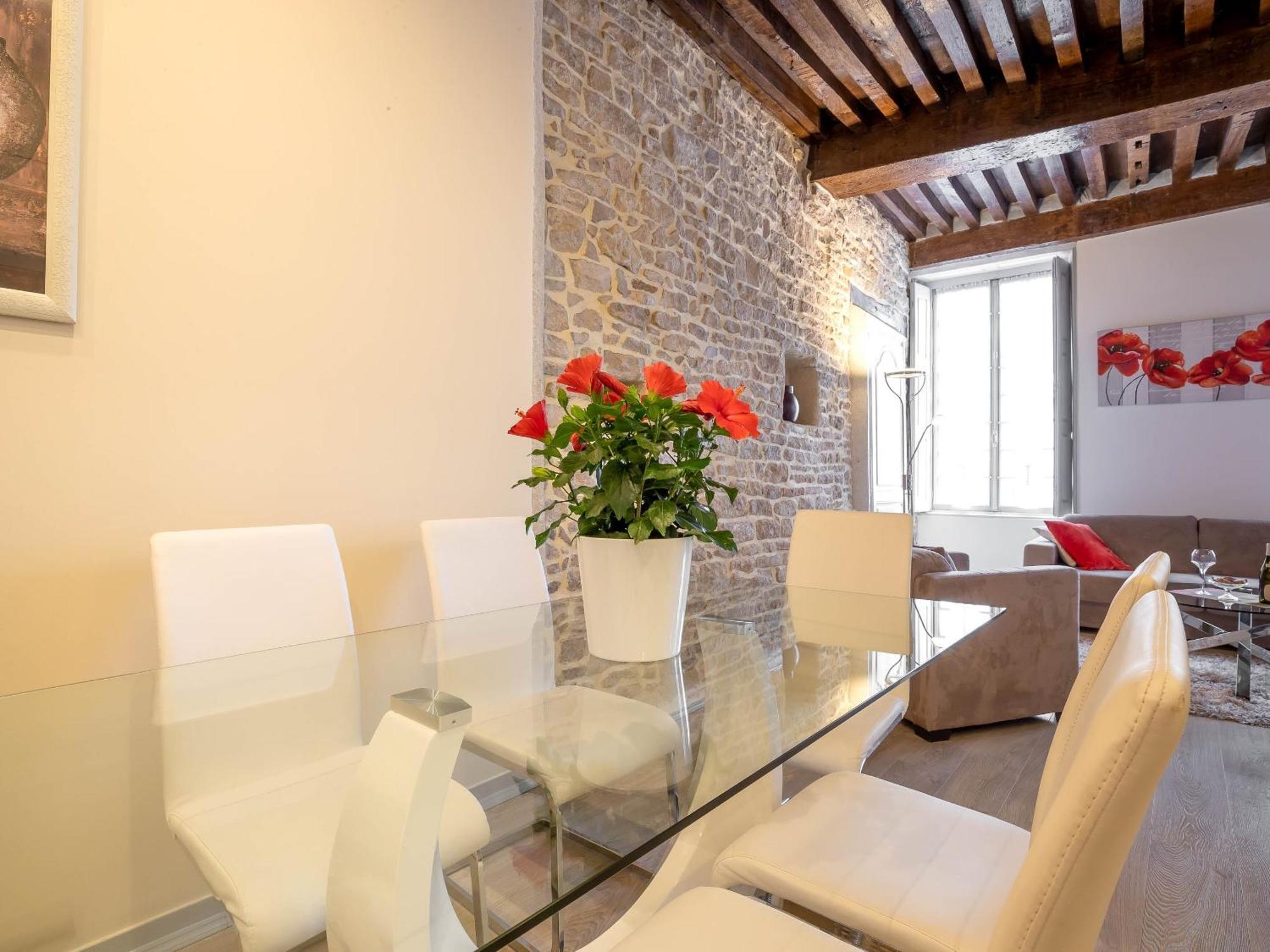 Residence Beaune Sweet Home, 4 Appartements D'Exception Avec Parking Inclus Habitación foto