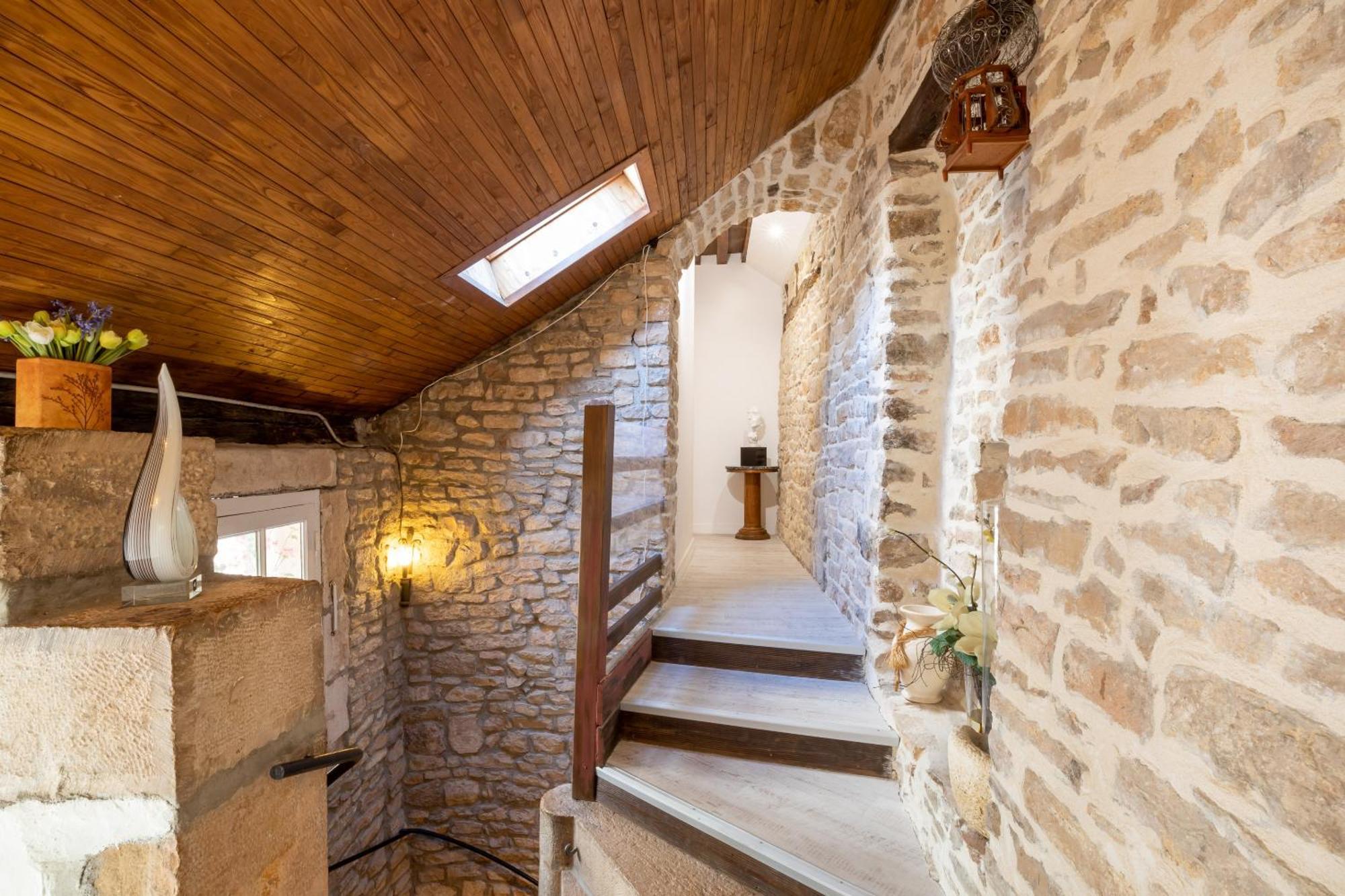 Residence Beaune Sweet Home, 4 Appartements D'Exception Avec Parking Inclus Exterior foto